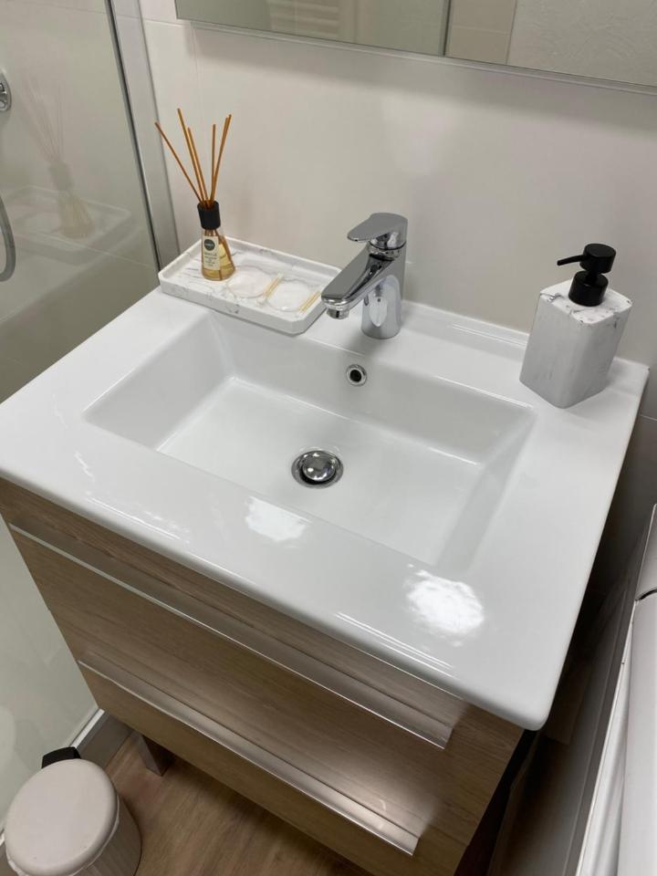 Moderne Proche Commerces Apartment
